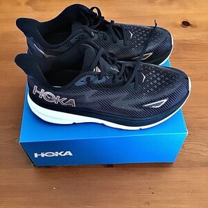 Hoka One One, Size 9 D, Clifton 9 Women’s Running Shoe